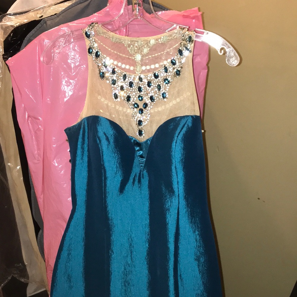 Unique prom dress